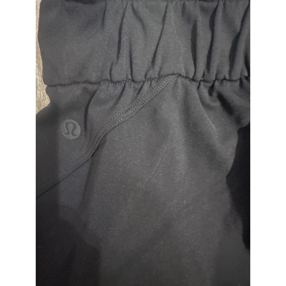 Lululemon Keep Moving Jogger High-Rise Black Luxtreme Pants Size 2 - Picture 8 of 8